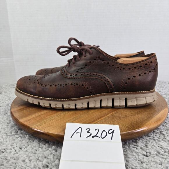 Cole Haan ZeroGrand Brown Leather Rustic Medallion Wingtip Oxford Mens 9.5 M - Picture 1 of 14